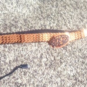 1960s Gold stretch womens belt